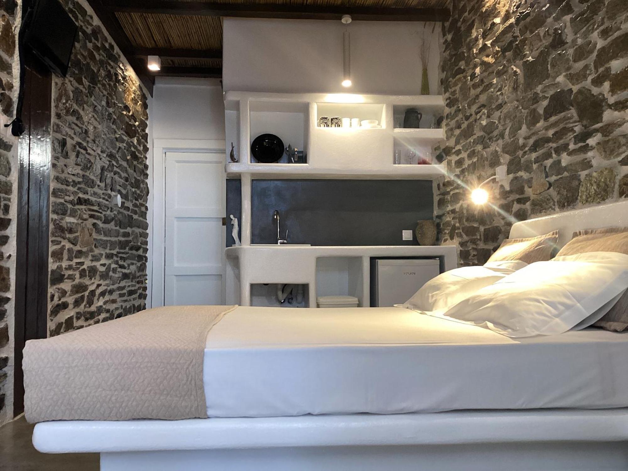 Milos Dream Life 度假居 Triovasalos